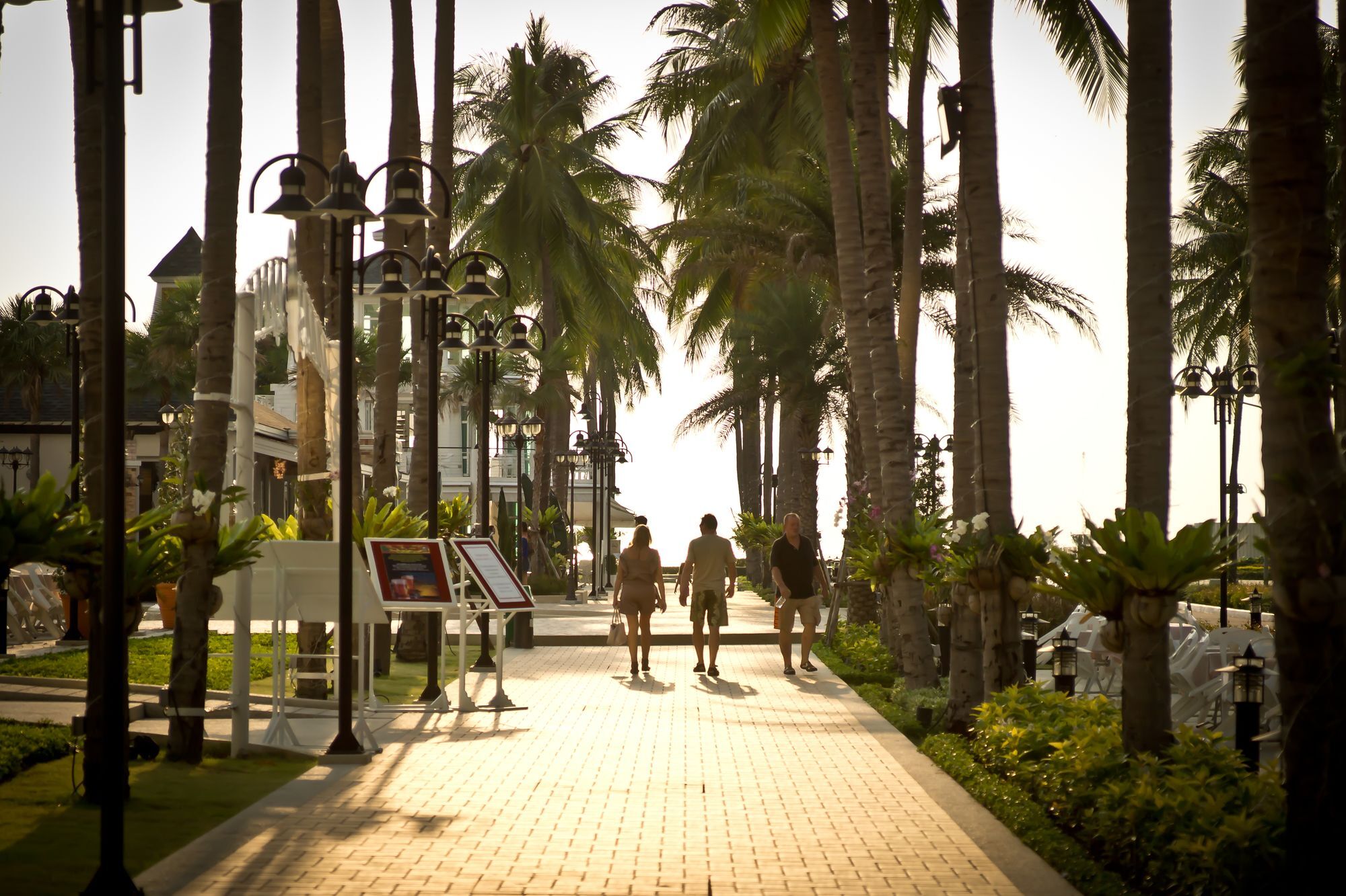 Ambassador City Jomtien Garden Wing Sattahip Dış mekan fotoğraf